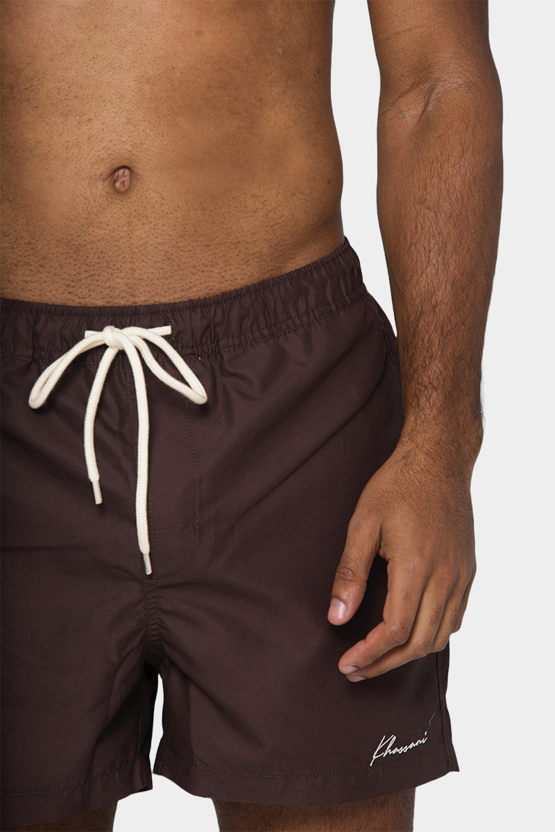 Swim trunks store with cargo pockets